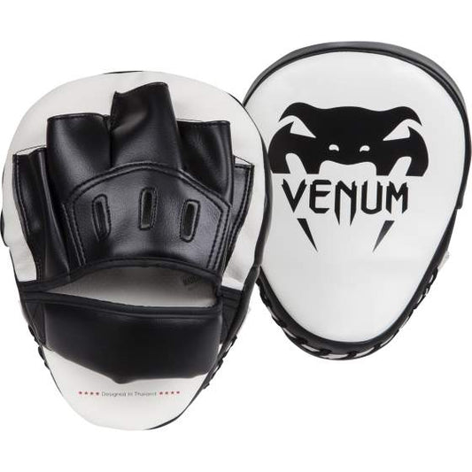Venum Light Focus Pads Zwart
