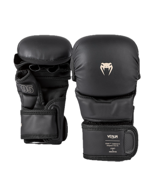 Venum MMA Handschoenen Sparring Impact Evo Zwart