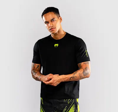 Venum Amazonia Reborn T-Shirt Zwart/Rood