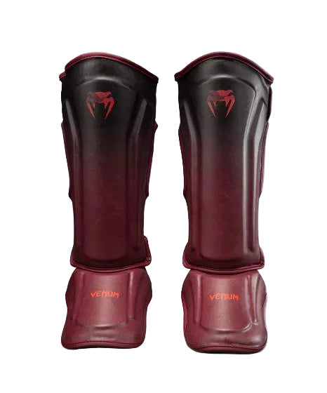 Venum Spectre Scheenbeschermers Zwart/Rood