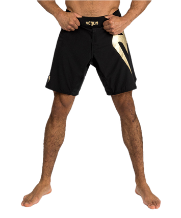 Venum Fightshort Light 5.0 Zwart/Goud